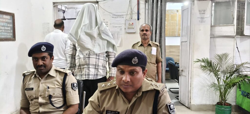 img-20260308-wa00088940109780756594593