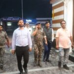 सीतामढ़ी में प्रशासन की सख्ती: गैस एजेंसी व होटलों में छापेमारी, 324 लीटर नेपाली शराब के साथ दो गिरफ्तार