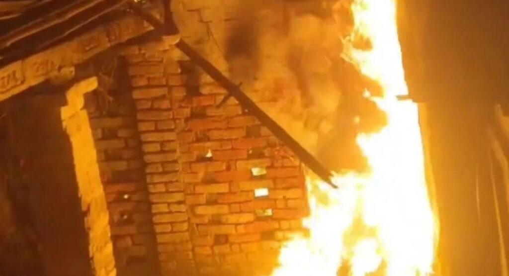 image_editor_output_image1345645643-17765082234391737188716402460951