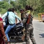 सीतामढ़ी में ट्रैफिक पुलिस का रोको-टोको अभियान तेज, नियम तोड़ने वालों से लाखों का जुर्माना